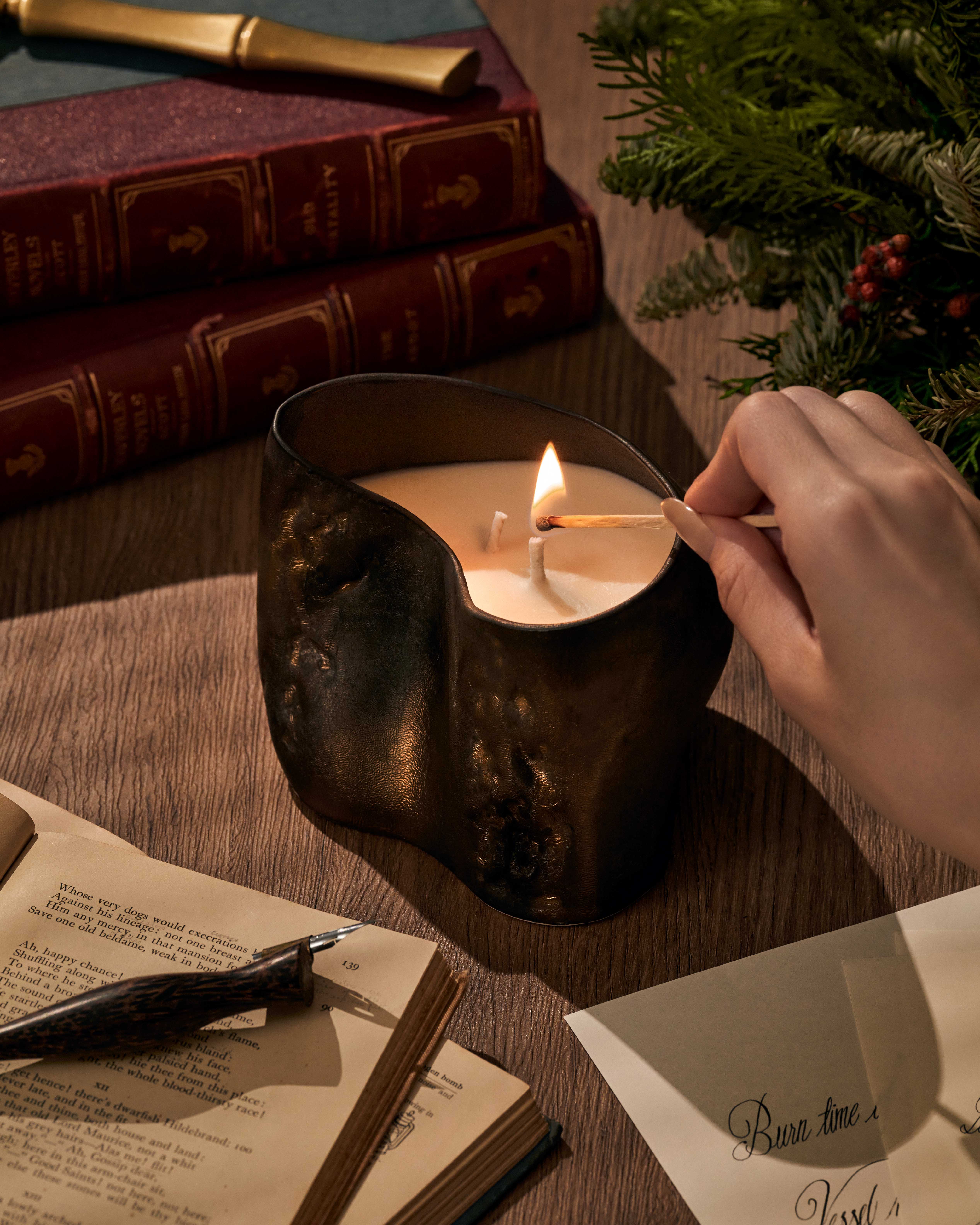 80 HOURS: Singapore Watch Club Scented Candle